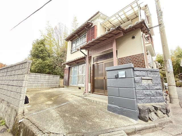 五条畑2丁目戸建の外観|外観もきれいです
