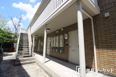 【エントランス】 | グランシャリオ花本