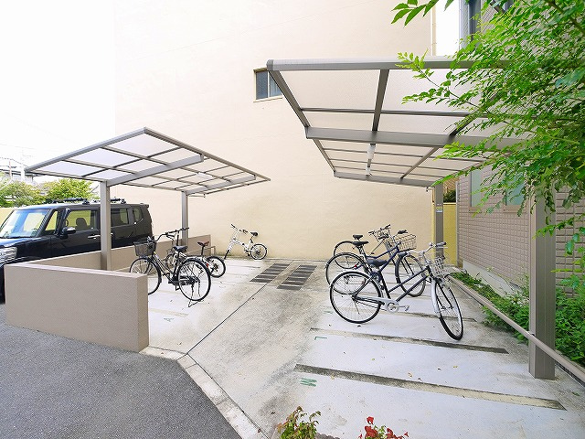 セリシール桜杏のその他共用部分|ゆったりとした駐輪スペース