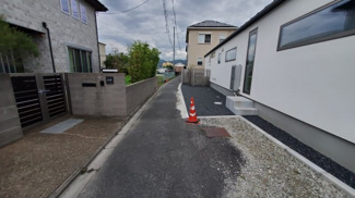 【前面道路含む現地写真】 | 中古戸建　草内上り立