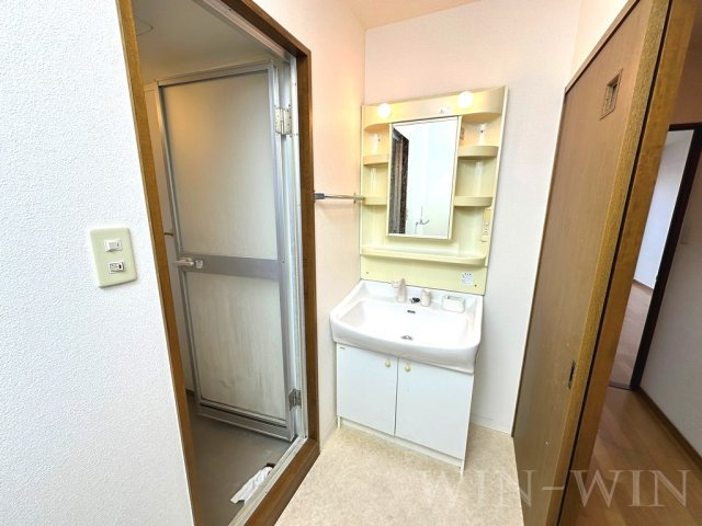 サングレイスの独立洗面台