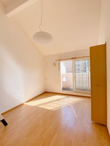 ハイドリーム花園の洋室