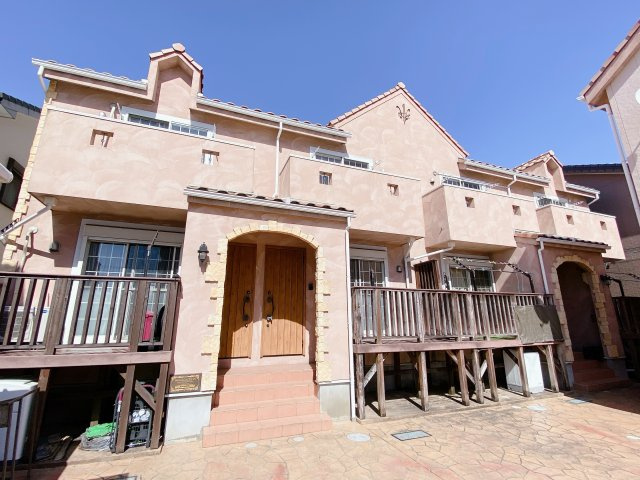 ハイドリーム花園の外観