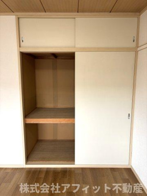 【収納】 | サンライフ中川B | DK6帖の収納