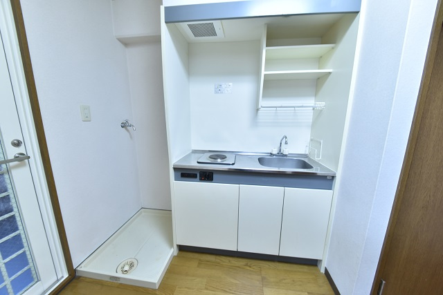 塩出ビルのキッチン