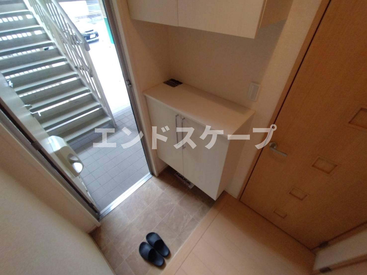 フェルメール21の玄関|高崎、前橋のお部屋探しはエンドスケープまで！お客様の理想お聞かせ下さい♪