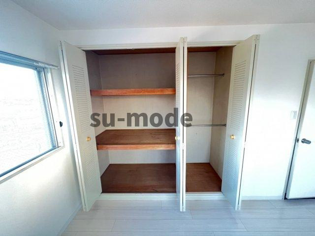 エイト摂津の収納