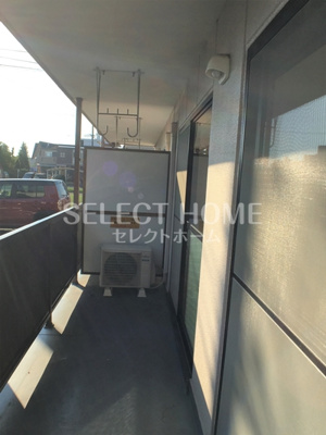 【バルコニー】 | ＷＩＮＧ１号館 | 陽当たり良好なバルコニーです