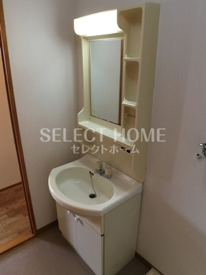 【独立洗面台】 | ＷＩＮＧ１号館 | 使いやすい独立洗面台です