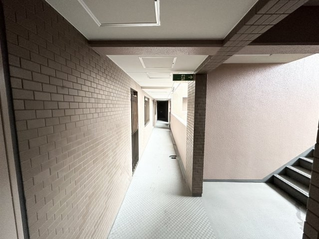 カーネギー広瀬河畔通のその他共用部分|住戸階廊下