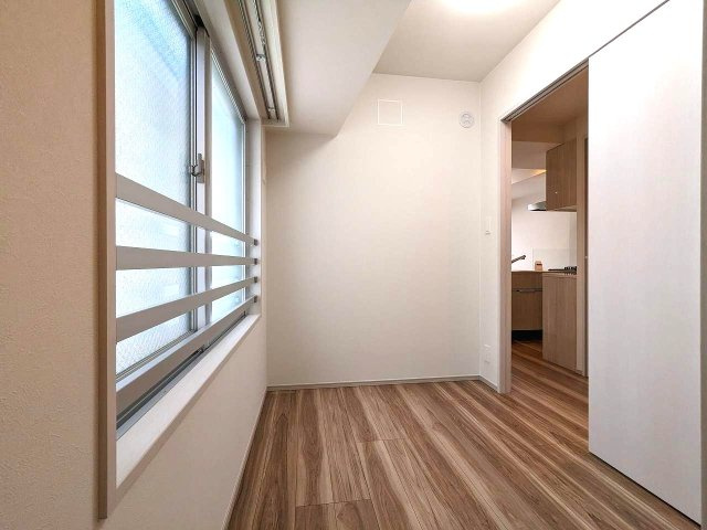 COMFORIA新御徒町の設備|2.9帖洋室です