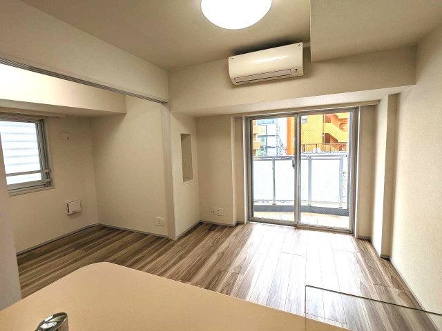 COMFORIA新御徒町の居間・リビング