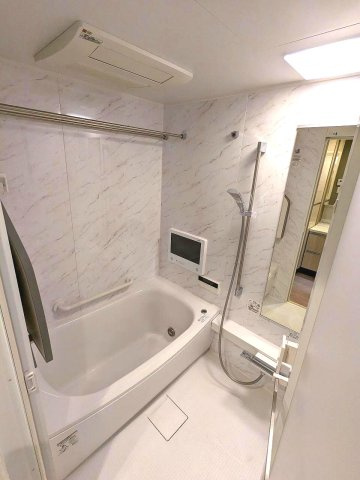 COMFORIA新御徒町の浴室