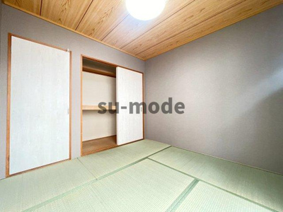 【寝室】 | ハイツベルフィーユ