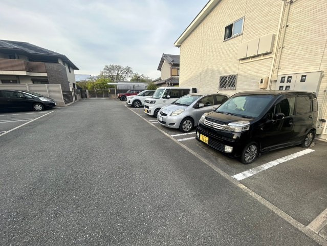 【駐車場】 | ベルメゾン弐番館