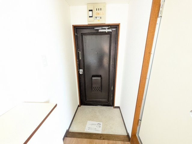 リアライズ尾頭橋｜名古屋市の賃貸ならMy賃貸の玄関|リアライズ尾頭橋（旧：登り松マンション）