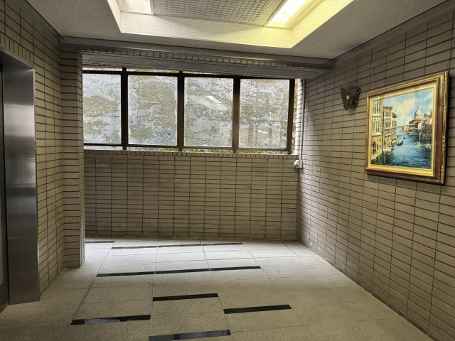 フラット赤羽のロビー