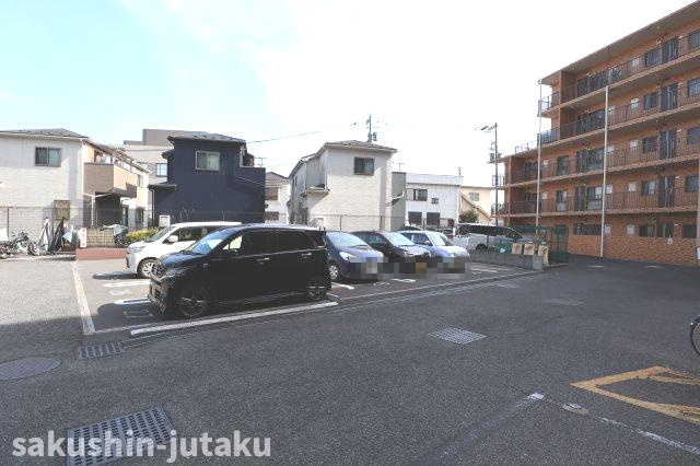ダイアパレス津田沼東　の駐車場|7,000円～10,000円