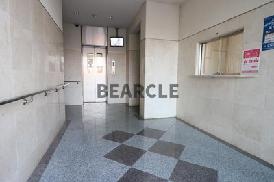 【ロビー】 | スリーメープル