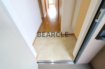 【玄関】 | スリーメープル