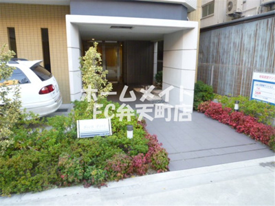 【エントランス】 | ビヤンポート | 毎日通るエントランスはこのようになっています