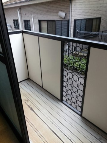 【バルコニー】