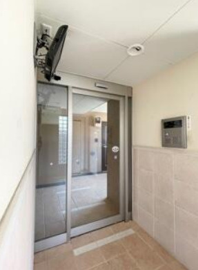 イルネージュ舞浜のエントランス