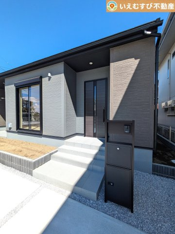 Livele Garden.S　熊谷石原第8のエントランス