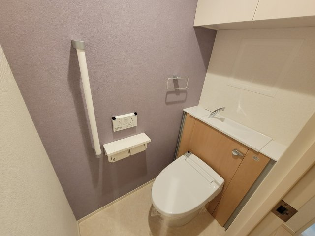 パークサイド・レジデンスのトイレ|コンパクトで使いやすいトイレです