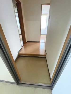 【玄関】 | ウスダビル
