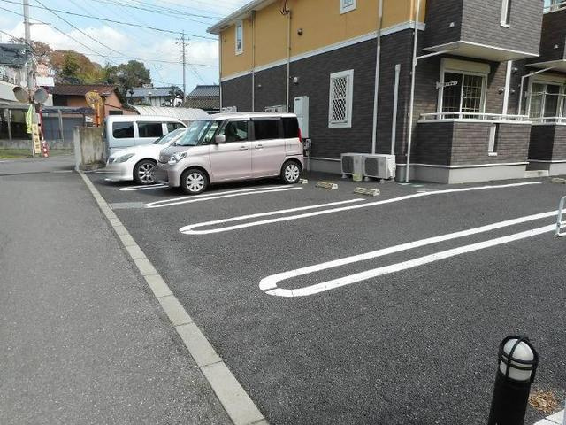 レイクヒルズ土浦の駐車場|駐車場