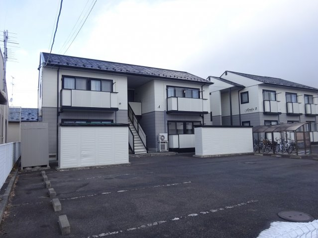 ラ・ペルラ下北沢