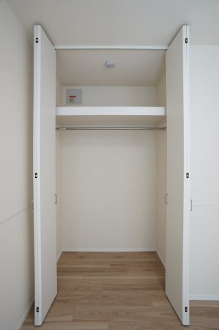 【収納】 | Grigio TODA | 天井高クローゼットです