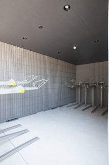 【その他共用部分】 | 各世帯2台分設けられたサイクルラックです