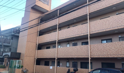 【現況写真】 | ライオンズマンション町田南 | 景色重視でお家選ぶをするとスーパーが遠い！学校が遠い！など生活をするうえで利便性で困ることもあります。まず一度現地を見学する際に、周辺の施設などがあるかを確認し、暮らし始めた後のことを想像しましょう。