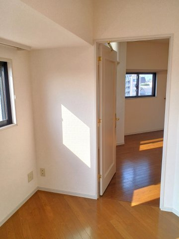 ジェイパーク東大前タワーウエストの洋室|洋室