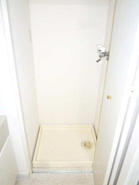 ジェイパーク東大前タワーウエストの設備|室内洗濯機置き場