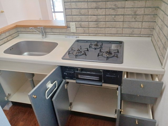 ジェイパーク東大前タワーウエストのキッチン|キッチン