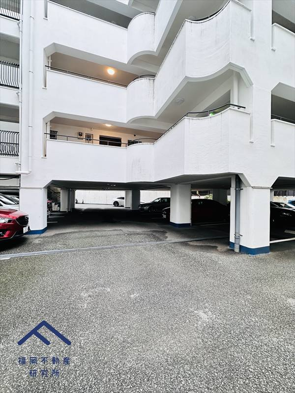 高宮アーバンライフの駐車場