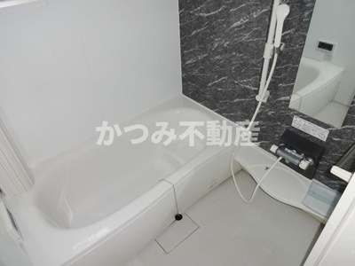 【浴室】 | ラクールB（D-ROOM） | 別タイプ参考写真