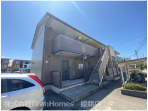 アゼリア宮上　Ｂ棟の外観