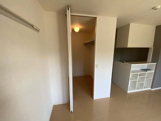 アゼリア宮上　Ｂ棟の収納