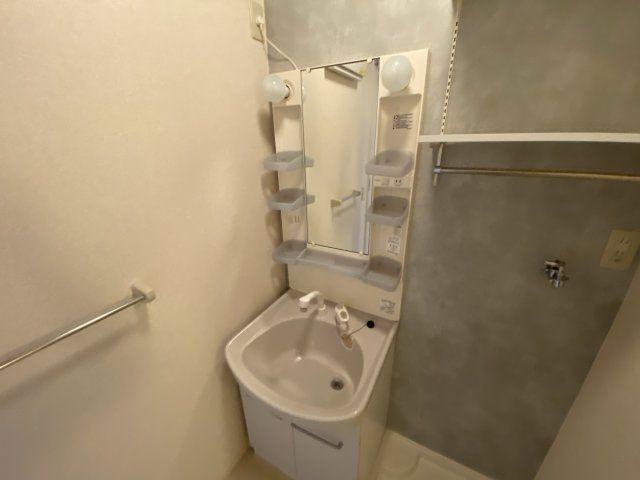 アゼリア宮上　Ｂ棟の洗面所