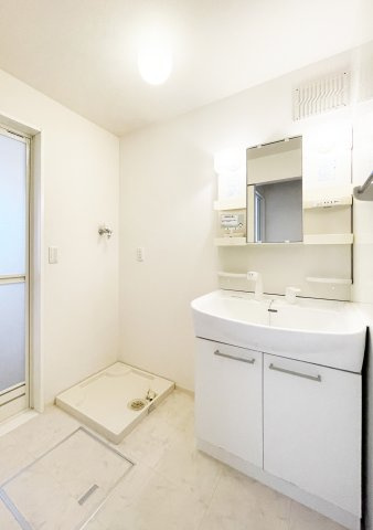 プルミエ　ラムール　Ⅰ棟の洗面所