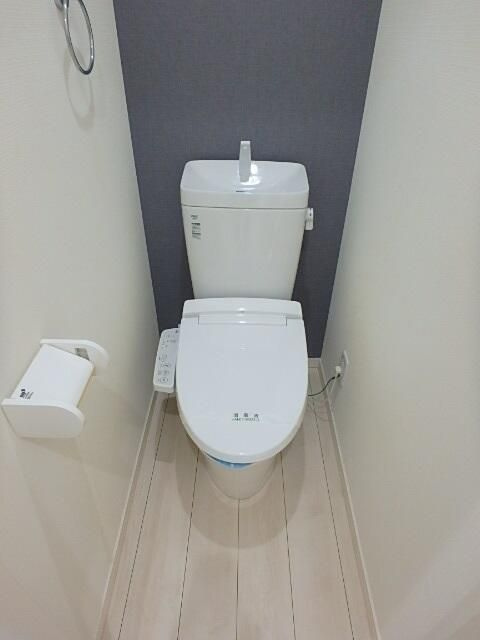 メゾンコリーヌ八柱のトイレ