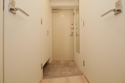 【玄関】 | セレニテ難波グランデノール