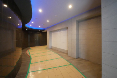 【ロビー】 | セレニテ難波グランデノール