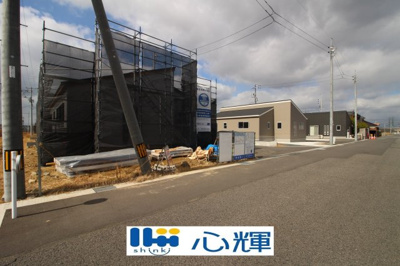 【前面道路含む現地写真】 | リーブルガーデン宇部市妻崎開作第二（9号棟）