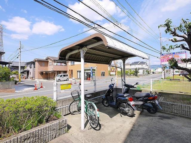 ボナール薬王寺 Aのその他共用部分|自転車置き場