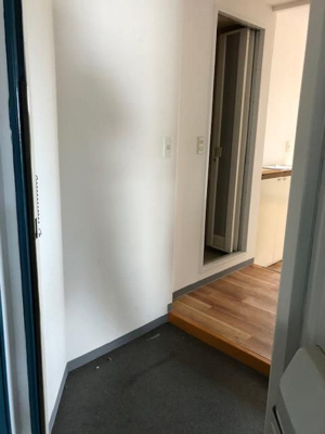 【玄関】 | メモリープラザ大橋 | 別号室の写真になります。現況優先。